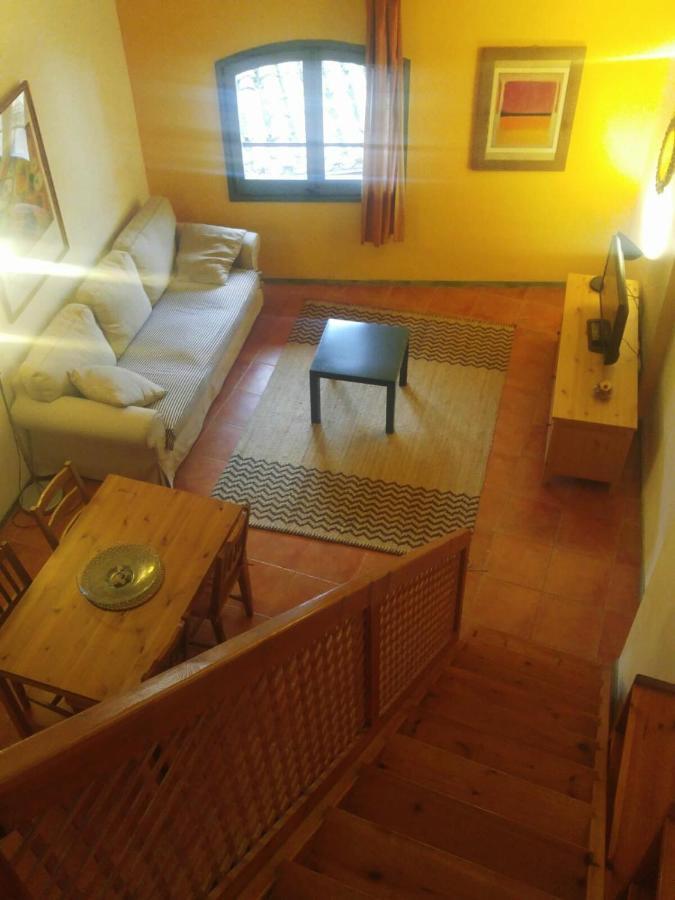 Apartamentos Saltarel-Lo Бесалу Екстер'єр фото